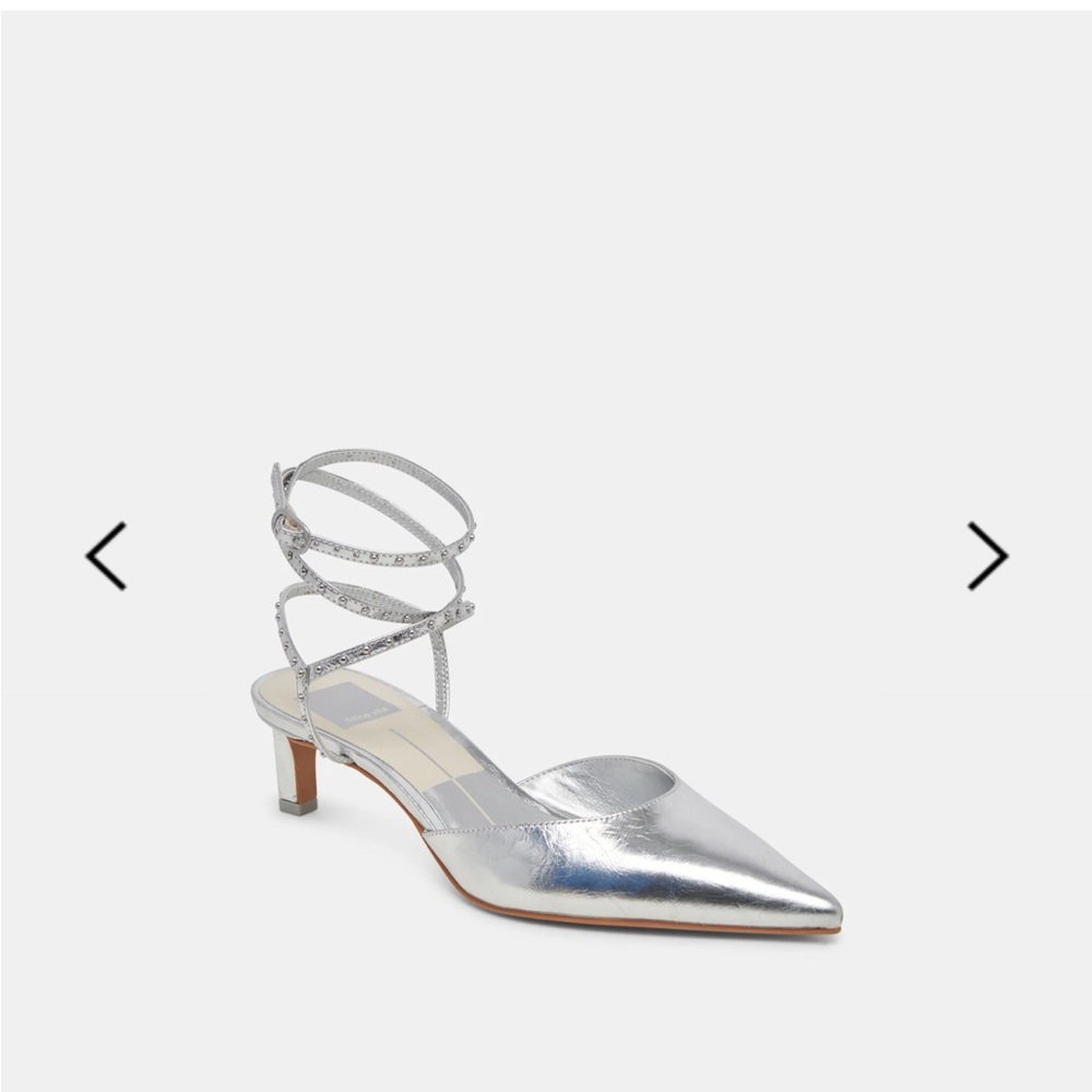 Dolce Vota - brand new LOKLYN STUD HEELS SILVER CRINKLE PATENT